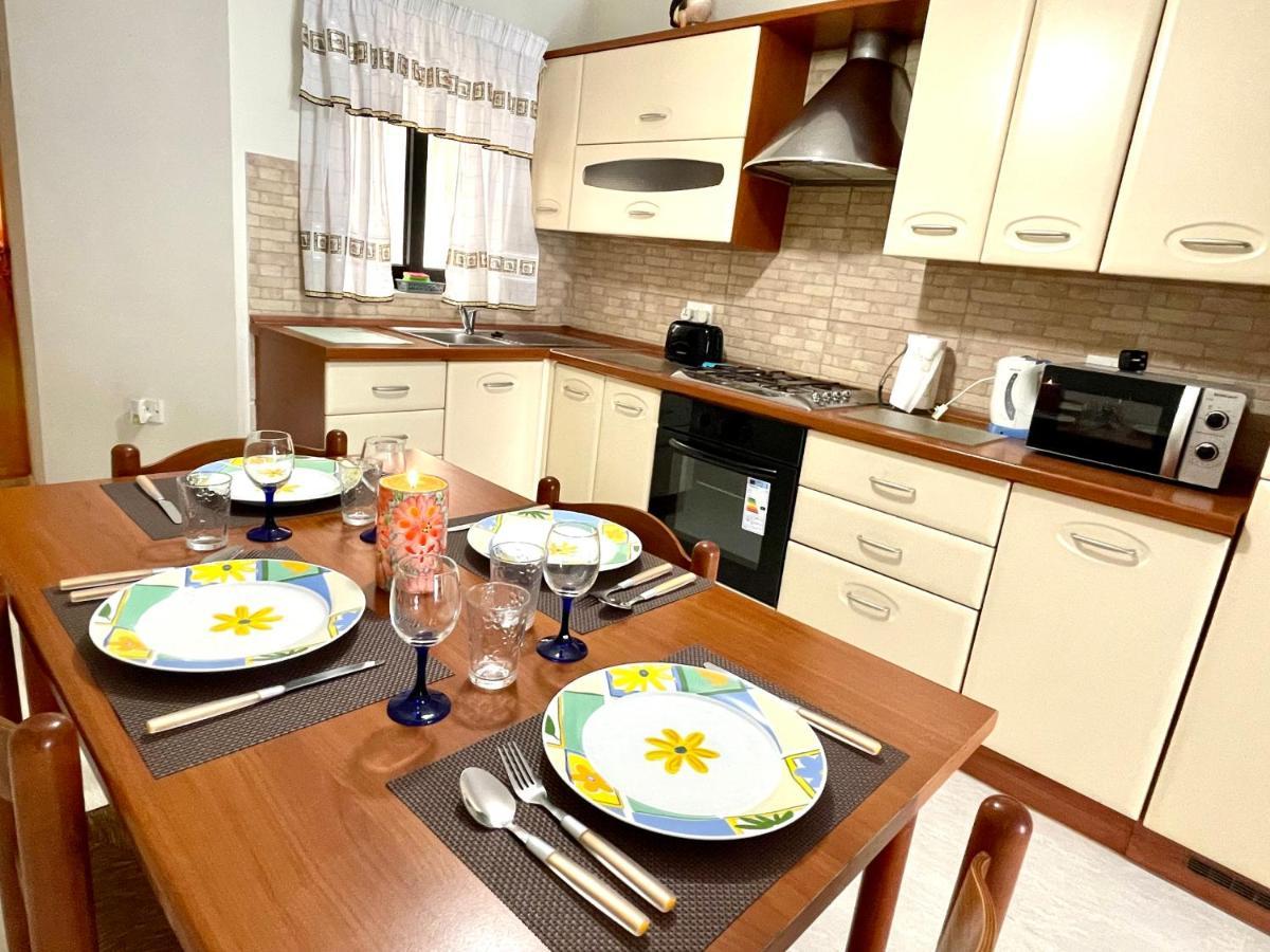 Regent Court - 3 Bedroom Apartment Within Walking Distance From Seafront セント・ポールズ・ベイ エクステリア 写真